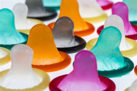 Blowjob ohne Kondom gegen Aufpreis Erotik Massage Lotte